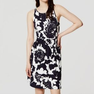 Loft Sleeveless Summer Dress in Women's Size S